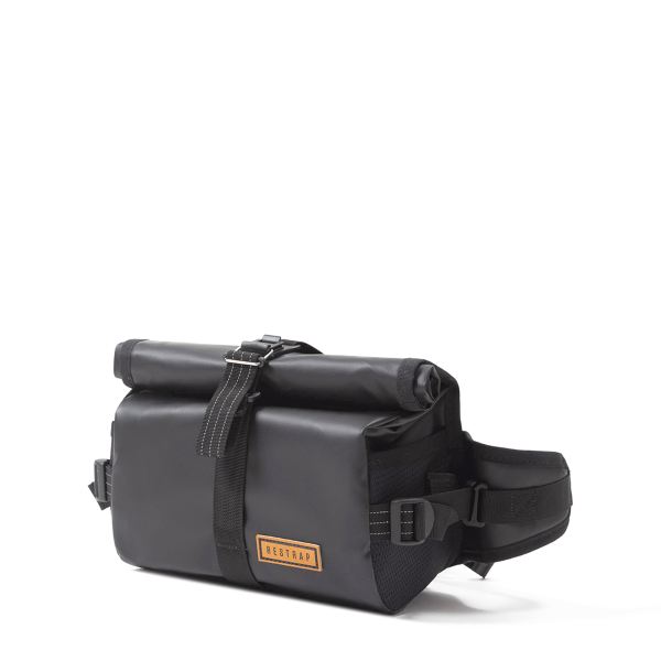 [588027361] Riñonera Utility negra de 6 l