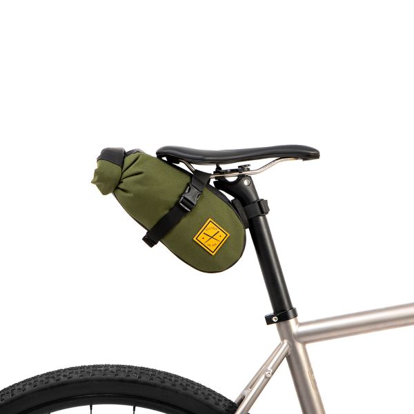 [588027376] Bolsa para sillín Olive 2.5L