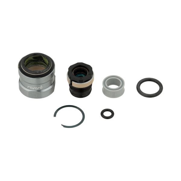 [421759407] Kit de mantenimiento 600h tija de sillín telescópica REVERB AXS